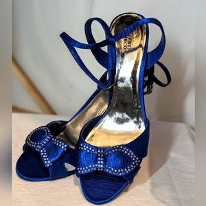 Valenti Franco 8.5 blue heels